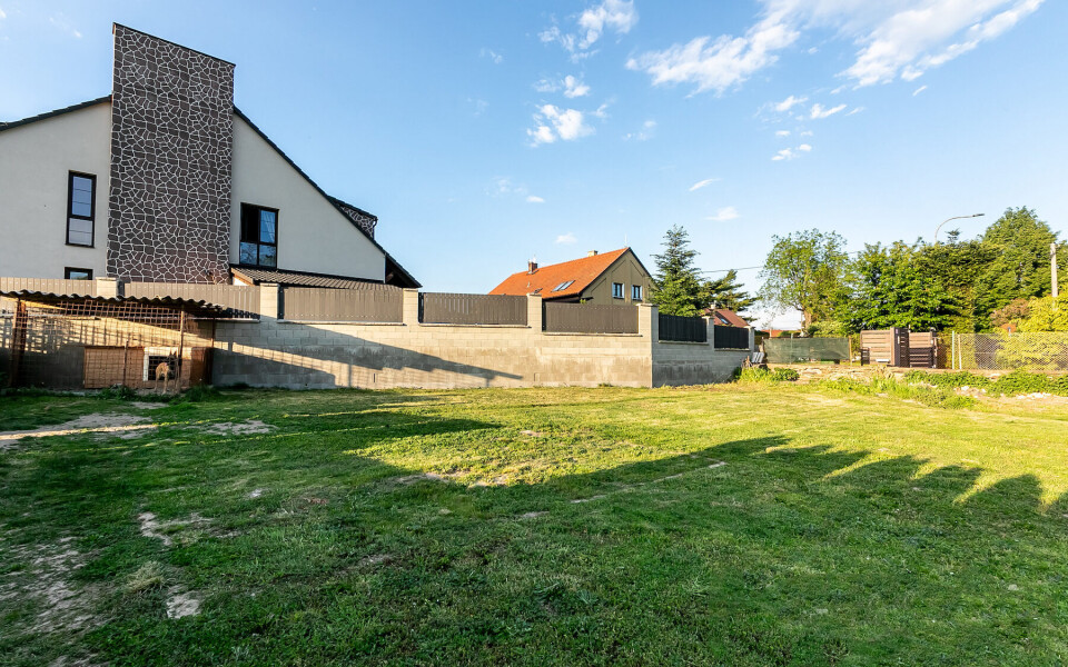 Cena 8 500 000 Kč - 615 m2